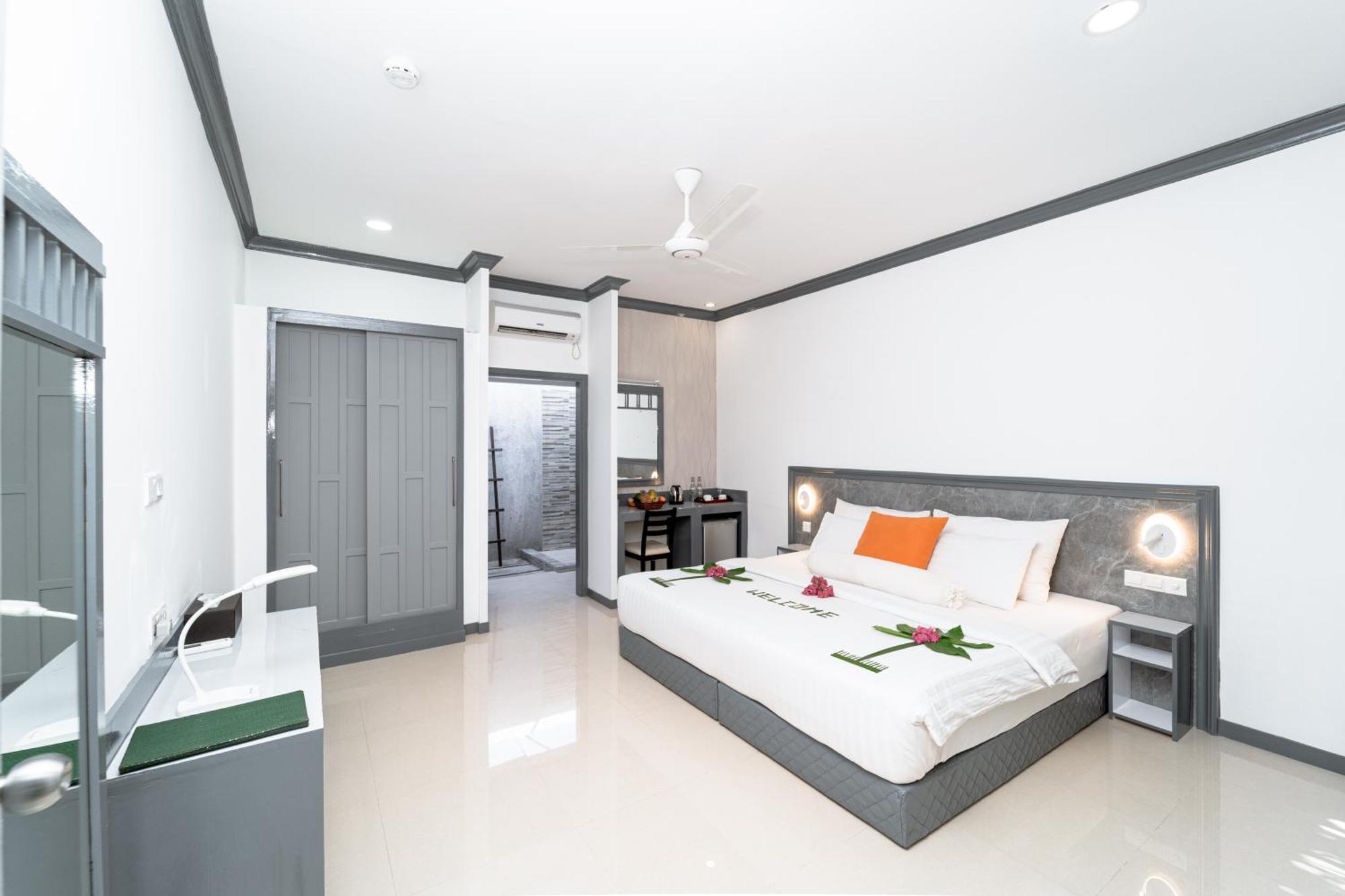 Hotel Tropical Tree Fehendhoo Esterno foto