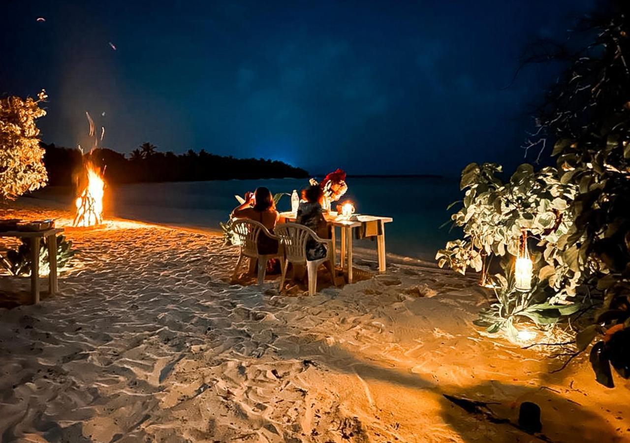 Hotel Tropical Tree Fehendhoo Esterno foto