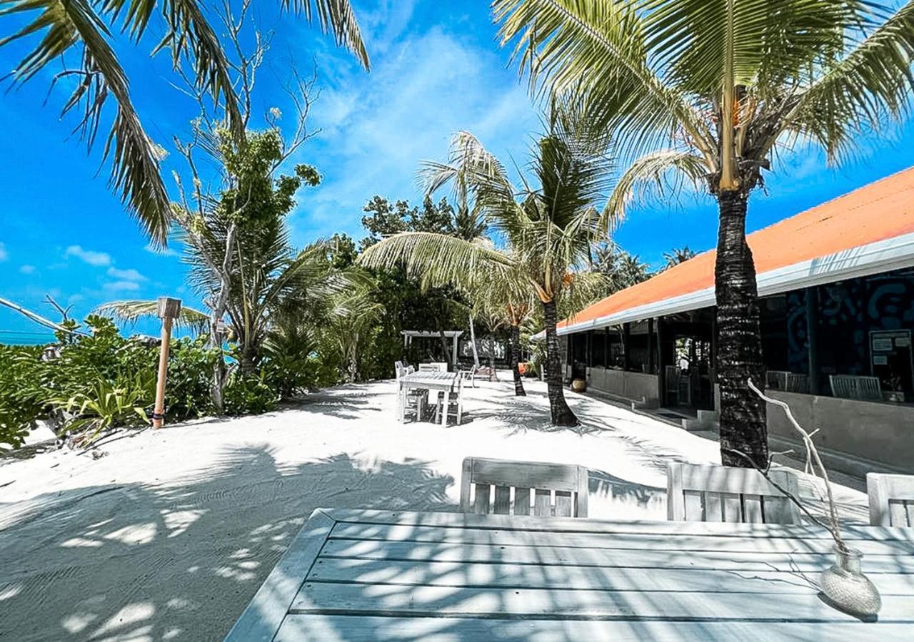 Hotel Tropical Tree Fehendhoo Esterno foto